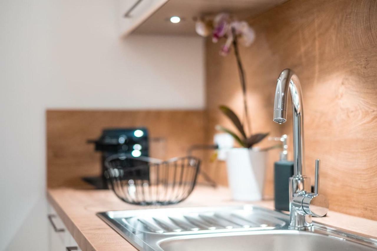 Hypercentre Charmant 2 Chambres Au Calme Avec Joli Patio Privatif Nantes Ngoại thất bức ảnh